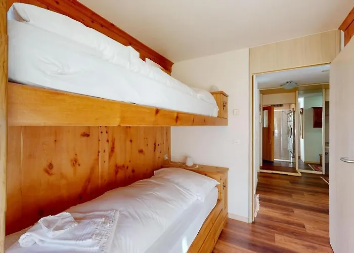 Truoch Apartamento *